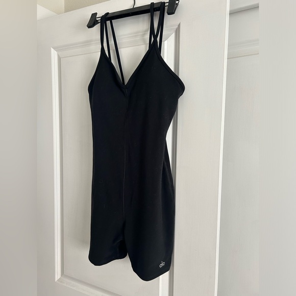 ALO Yoga Alosoft Suns Out Onesie in Black - Picture 4 of 5